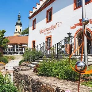 Schlossgasthof Rosch Otel
